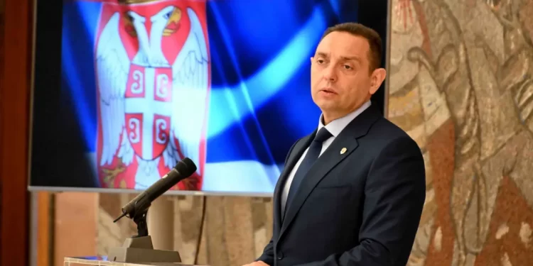 Vulin: Mihajlović ljutnju što nije premijer da iskali na ambasadorima koji su joj to obećali