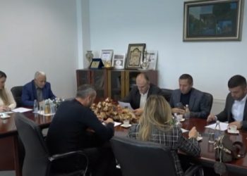 (VIDEO) Održana sednica opštinskog vijeća, imenovan novi načelnik Opštinske uprave, Muamer Mavrić