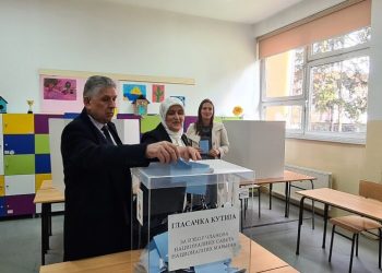 Dr. Sulejman Ugljanin glasao za novi saziv BNV