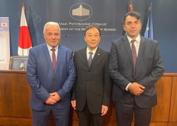 Predsjednik opštine Tutin Salih Hot u Beogradu je potpisao ugovor za Projekat opremanja Opštine Tutin specijalnom mašinom za unapređenje vodovodne mreže.