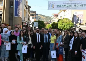 Lista “Bošnjačko jedinstvo” u direktnim obraćanjima predstavlja svoj plan i program Bošnjacima