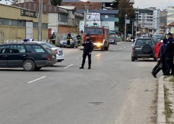Tutin: Dojava o podmetnutoj bombi u kompleksu A.D. Novi Pazar puta, policija blokirala prilaze objektu