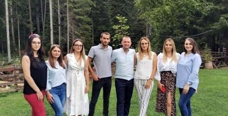 Ovo nema nigdje, osim u Rožajama – Tri brata, dvanaestoro djece a devet doktora