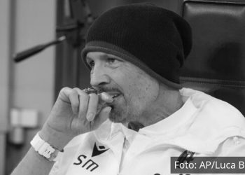 TRAGEDIJA! PREMINUO SINIŠA MIHAJLOVIĆ: Najgora moguća vest stigla je iz Italije! SRBIJA U SUZAMA