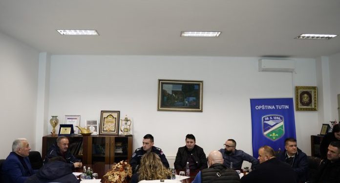 U Tutinu uvedena vanredna situacija, preporuka srednjim školama i vrtićima da obustave nastavu