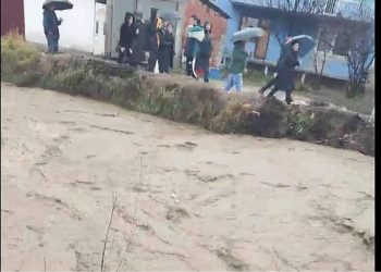 VIDEO Novi Pazar: Otac i sin upali u rijeku, sina izvukli a za Safetom Z. se još traga