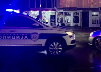 Udarili pešaka u centru Novog Pazara, pa ga potom pretukli