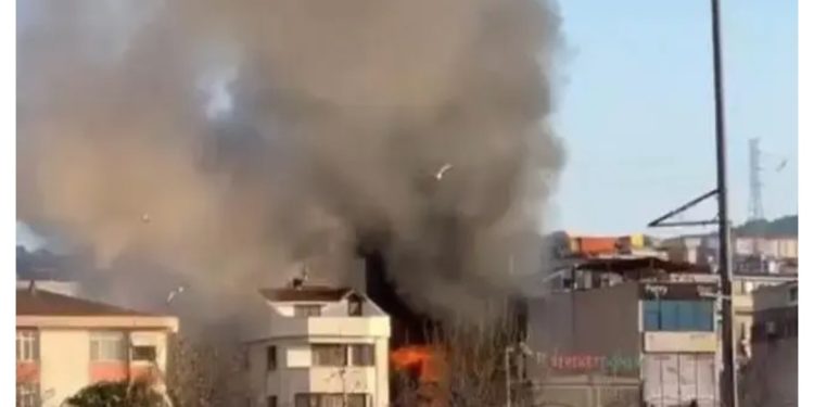 Požar u hotelu u Istanbulu, ima mrtvih (FOTO/VIDEO)