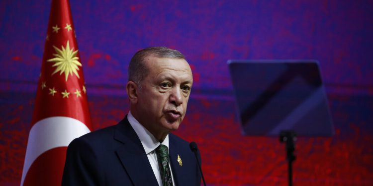 Erdogan zvanično nominovan za predsedničkog kandidata