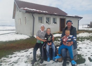 (VIDEO)Hido Muratović- U 21. veku, porodica Mulić živi bez struje.