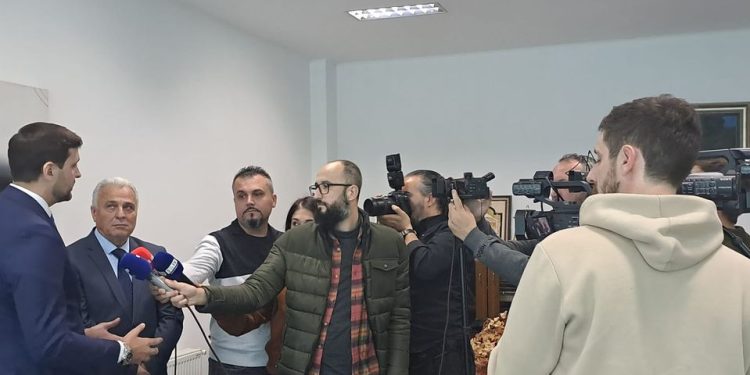 /VIDEO/ Ministar Edin Đerlek posjetio opštinu Tutin