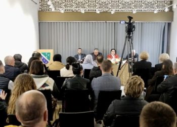 /VIDEO/ Promovisano stvaralaštvo, stihovi iz duše pešterske Mahije Demirović Dolovac