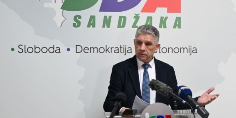 BOŠNJACI TRAŽE SLOBODU I RAVNOPRAVNOST U SRBIJI | Video