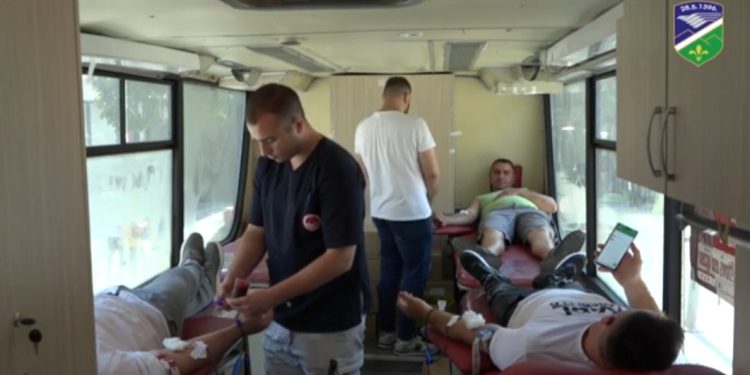 (VIDEO)Uspešna akcija dobrovoljnog davanja krvi u Tutinu, prikupljeno 50 jedinica krvi