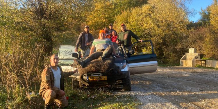Lovci iz grupe WOLF – Uspešan vikend u lovu na divlje svinje