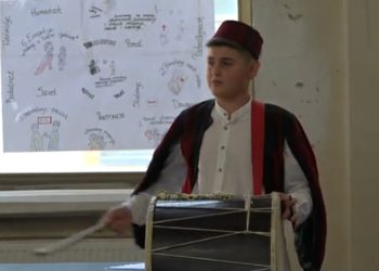 (VIDEO)Osnovna škola “Dr Ibrahim Bakić” u Leskovi obeležila Dan škole