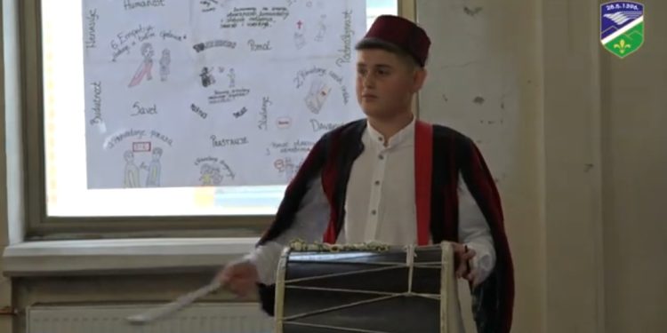 (VIDEO)Osnovna škola “Dr Ibrahim Bakić” u Leskovi obeležila Dan škole