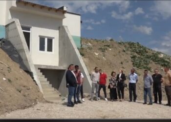 (VIDEO)Rukovodstvo opštine Tutin obišlo radove na bazenima u naselju Kleče