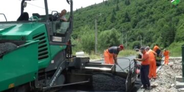 (VIDEO) Završna faza rekonstrukcije puta Tutin-Mehov krš privodi se kraju